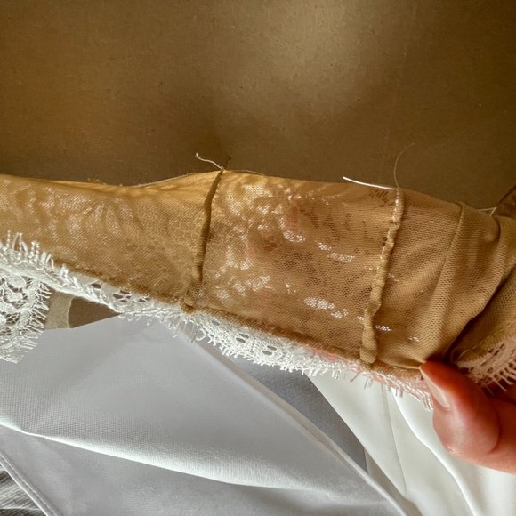 Anais Anette Rae Wedding Dress - Picture 12 of 15